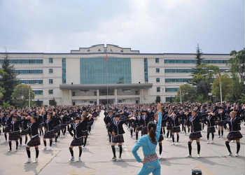 云南麒麟職業(yè)技術(shù)學(xué)校2020年五年制普通大學(xué)春季招生計劃